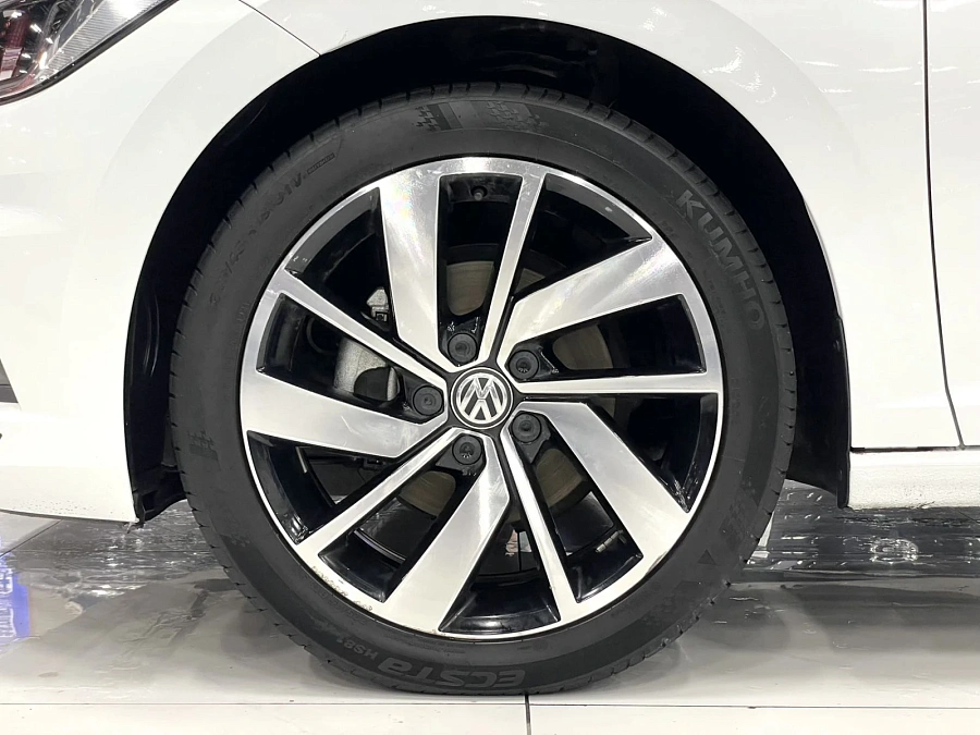 Volkswagen Jetta, 2022г., передний привод, автомат