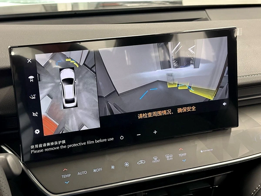 Toyota Camry, 2025г., передний привод, вариатор