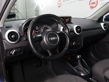 Audi A1, 2011г, передний привод, робот