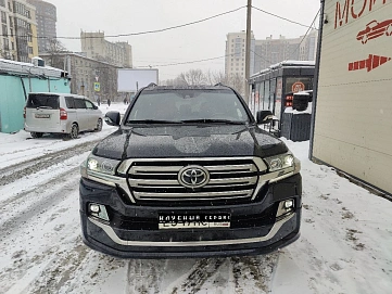 Toyota Land Cruiser, 2019г, полный привод, автомат