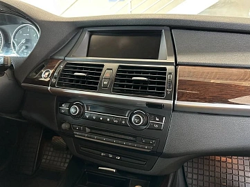 BMW X5, 2010г, полный привод, автомат