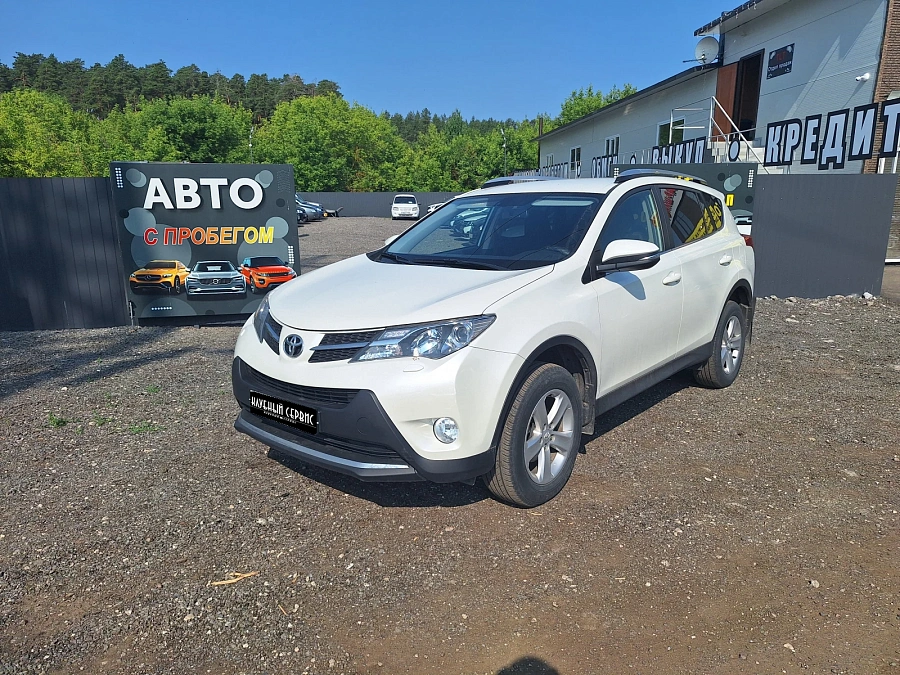 Toyota RAV4, 2014г., полный привод, вариатор