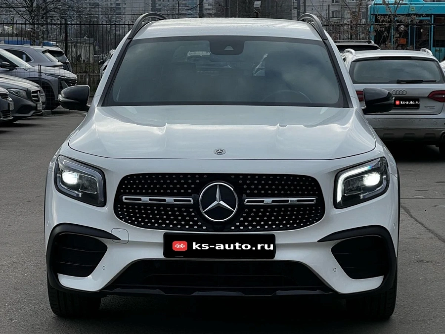Mercedes-Benz GLB, 2020г., передний привод, робот