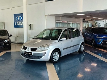 Renault Scenic, 2008г, передний привод, механика