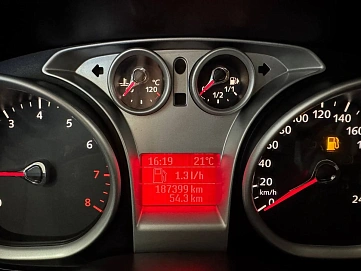 Ford Focus, 2008г, передний привод, механика