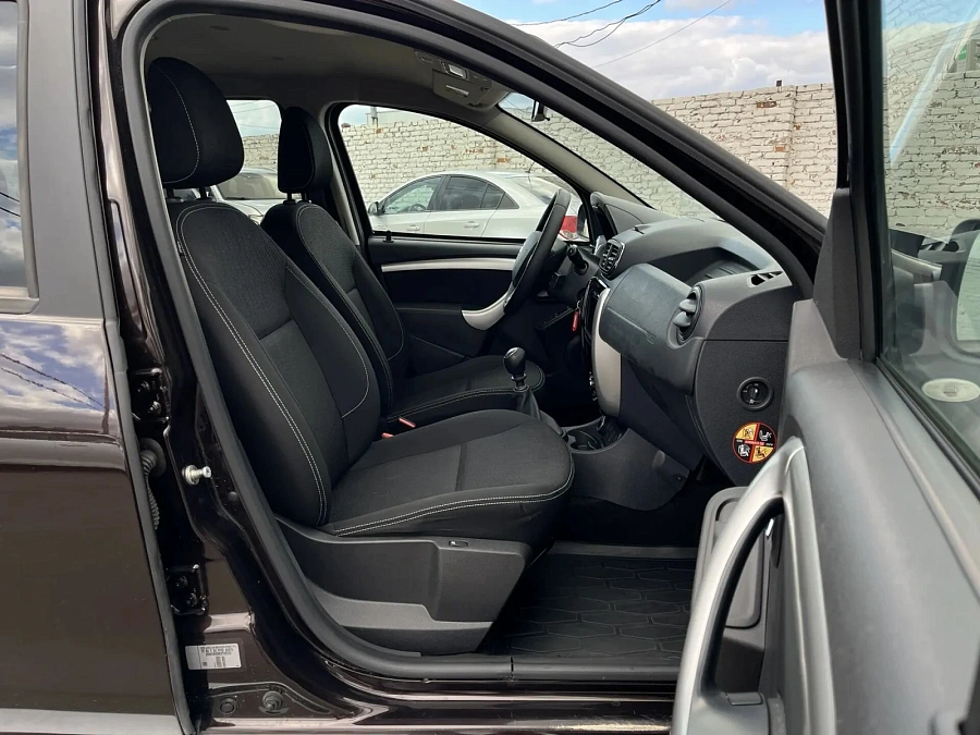 Nissan Terrano, 2019г., полный привод, механика