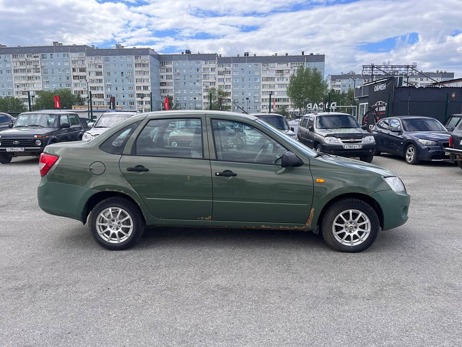 Lada (ВАЗ) Granta, 2013г., передний привод, механика