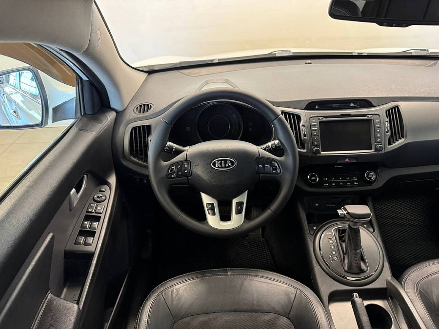 Kia , 2012г., передний привод, автомат