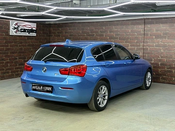 BMW 1 серии, 2018г, задний привод, автомат