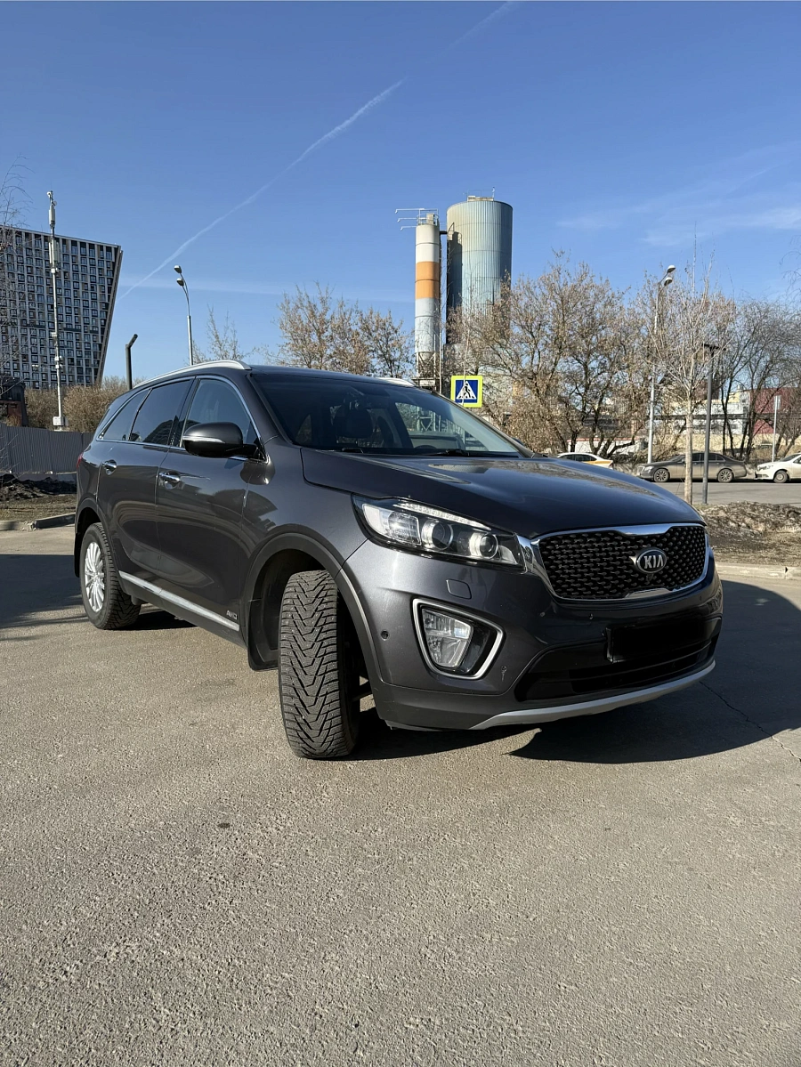 Kia Sorento, 2016г., полный привод, автомат