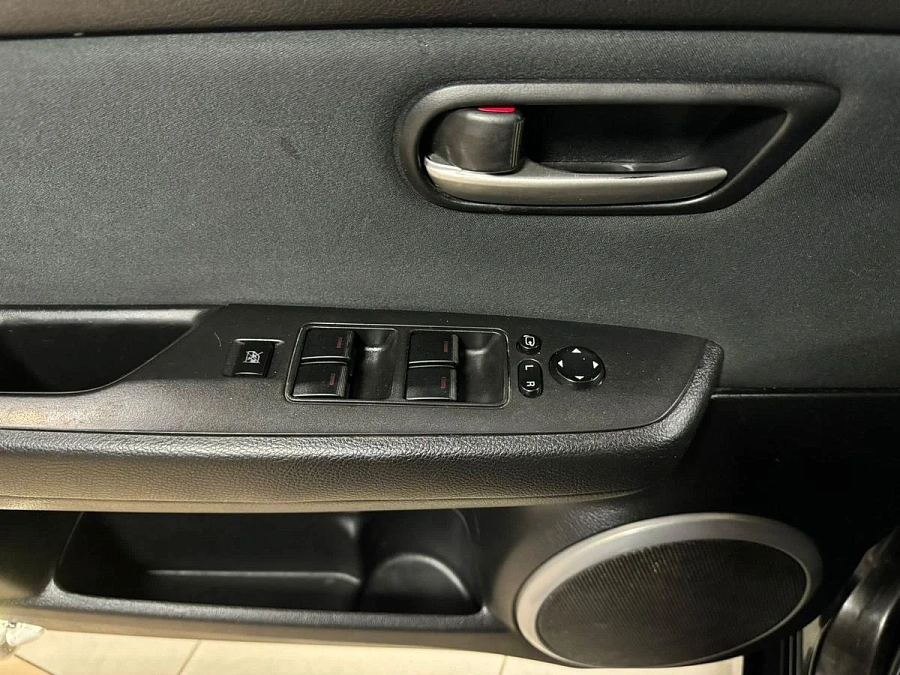 Mazda 6, 2008г., передний привод, механика