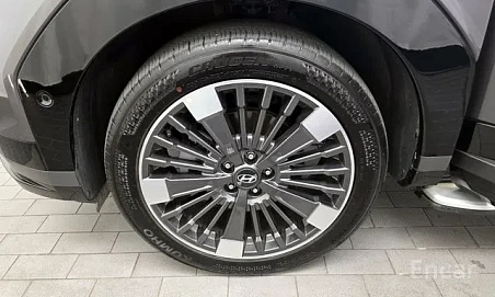 Hyundai Santa Fe, 2023г, полный привод, автомат