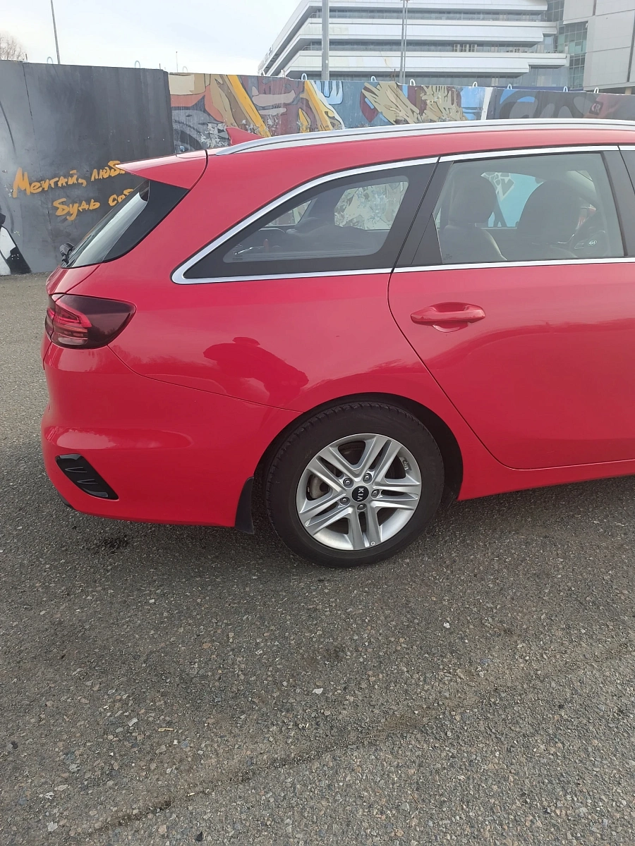 Kia Ceed, 2019г., передний привод, робот
