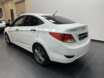 Hyundai Solaris, 2014г, передний привод, автомат