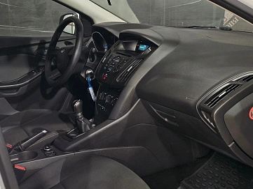 Ford Focus, 2012г, передний привод, механика