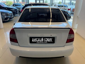 Hyundai Accent, 2004г, передний привод, механика