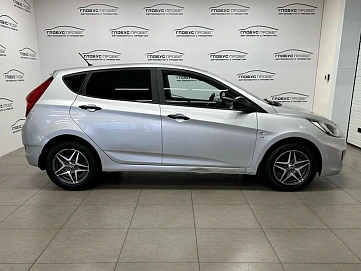 Hyundai Solaris, 2012г, передний привод, механика