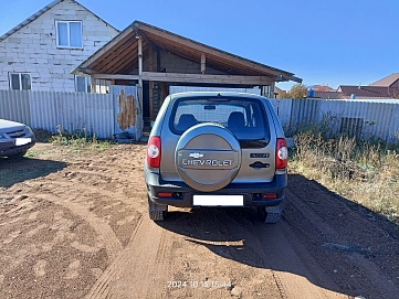 Chevrolet Niva, 2012г, полный привод, механика