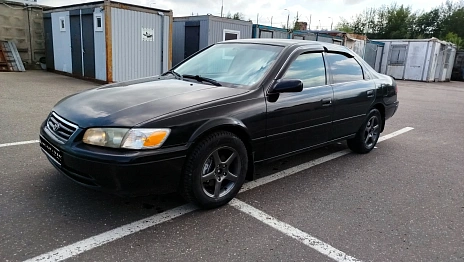 Toyota Camry, 2000г, передний привод, автомат