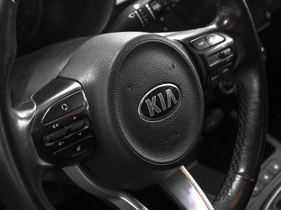 Kia , 2020г., передний привод, механика