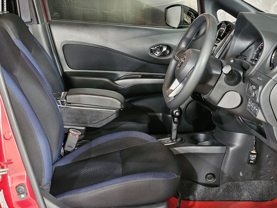Nissan Note, 2020г., передний привод, вариатор