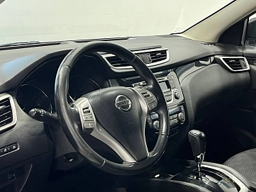 Nissan Qashqai, 2017г, передний привод, вариатор