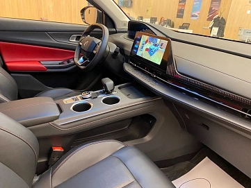 Changan UNI-S (CS55 Plus), 2024г, передний привод, робот