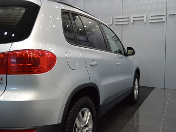 Volkswagen Tiguan, 2013г, передний привод, механика