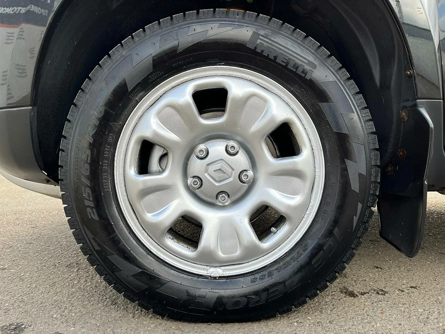 Renault Duster, 2017г., полный привод, механика