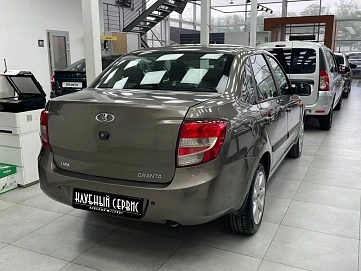 Lada (ВАЗ) Granta, 2013г, передний привод, автомат