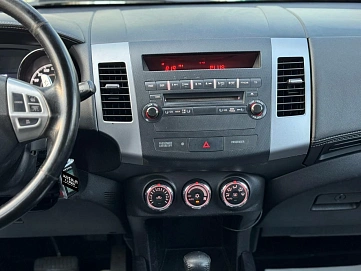 Peugeot 4007, 2011г, полный привод, вариатор