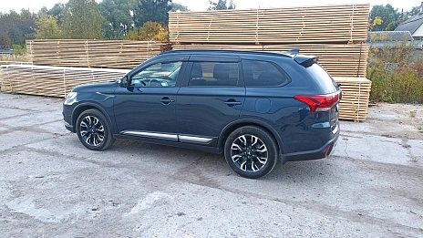 Mitsubishi Outlander, 2022г, передний привод, вариатор