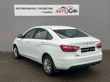 Lada (ВАЗ) Vesta, 2018г, передний привод, механика