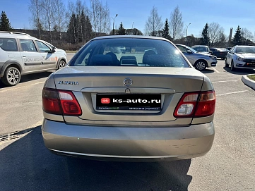Nissan Almera, 2004г., передний привод, механика