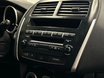 Mitsubishi ASX, 2011г, передний привод, вариатор
