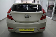 Hyundai Solaris, 2011г., передний привод, автомат