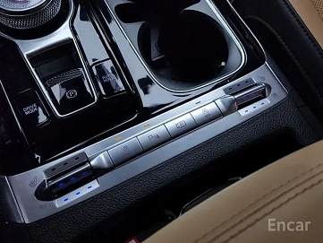 Kia Carnival, 2022г, передний привод, автомат