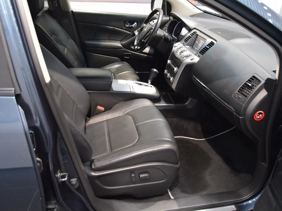 Nissan Murano, 2015г., полный привод, вариатор