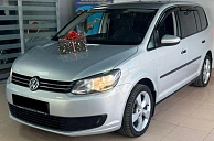 Volkswagen Touran, 2011г., передний привод, механика