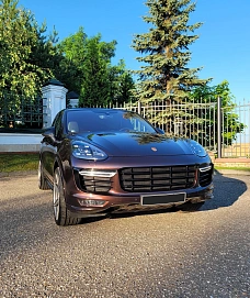 Porsche Cayenne, 2016г., полный привод, автомат