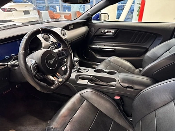 Ford Mustang, 2016г, задний привод, автомат