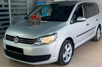 Volkswagen Touran, 2011г, передний привод, механика