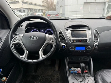 Hyundai ix35, 2010г, полный привод, автомат