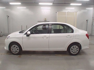 Toyota Corolla, 2022г, передний привод, вариатор