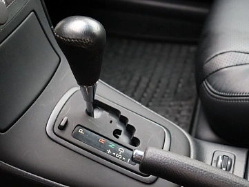 Toyota Avensis, 2007г, передний привод, автомат