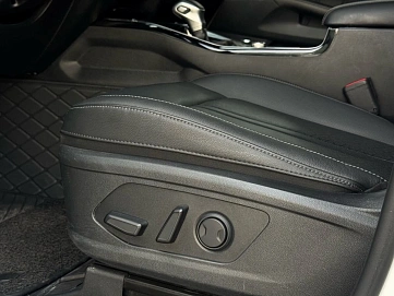 Kia Sorento, 2022г, полный привод, робот