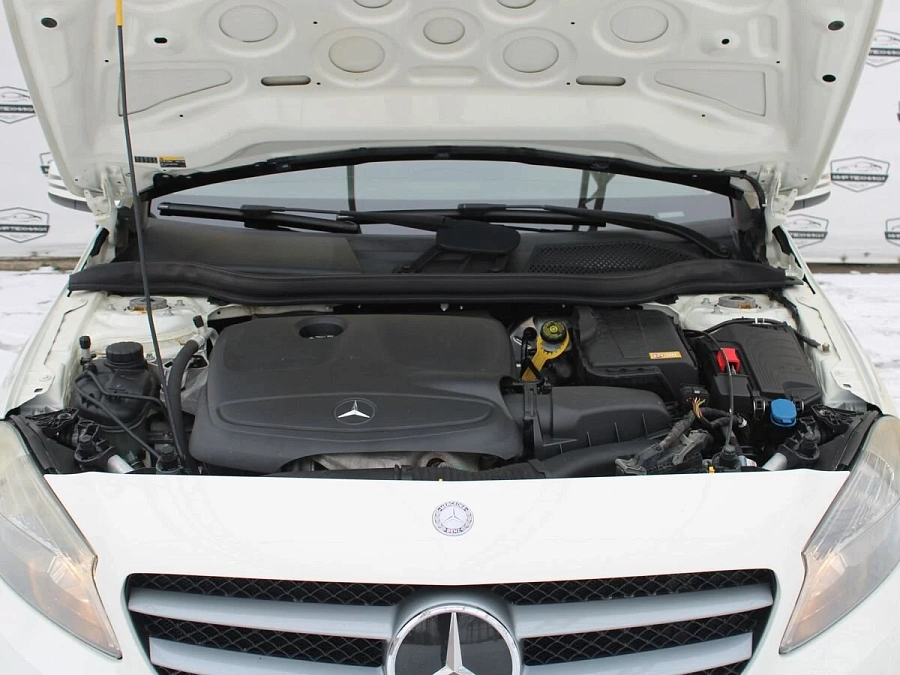 Mercedes-Benz A-Класс, 2013г., передний привод, робот