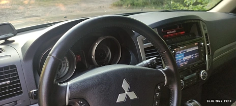 Mitsubishi Pajero, 2014г, полный привод, автомат