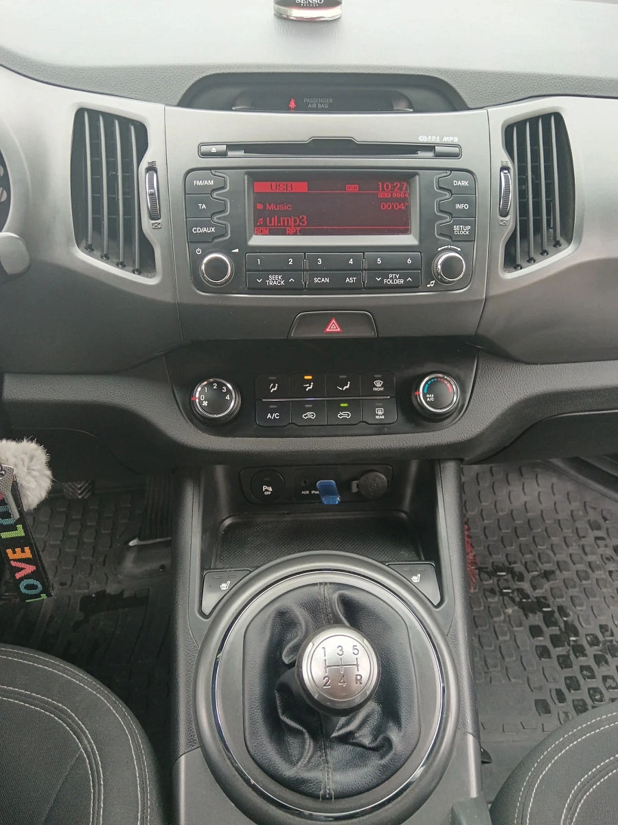 Kia Sportage, 2012г., передний привод, автомат