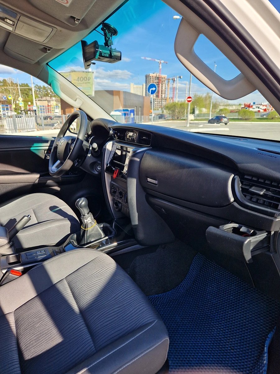 Toyota Fortuner, 2021г., полный привод, механика